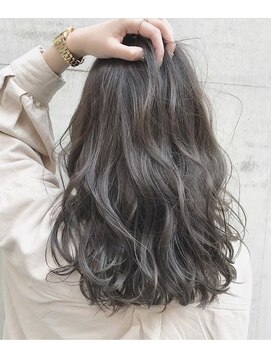 スーリール 雑餉隈店(Sourire) グラデーション