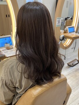 アドラーブル けやき通り店(adorable) 大人かわいい【アッシュブラウン】ヨシンモリ　20代30代