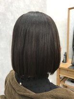 ガーベラ(gerbera)&nbsp;ほんのり前下がりボブ