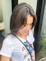 ノラ ウメダ(NORA UMEDA)&nbsp;【NORA UMEDA 高木】ダークグレージュ&ホワイトハイライト