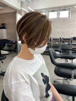 イキ 表参道(iki omotesando)&nbsp;モード/無造作ウェーブ/大人ガーリー[表参道駅]