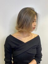 イキ 表参道(iki omotesando)&nbsp;モード/無造作ウェーブ/大人ガーリー[表参道駅]