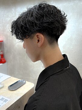 ルースト 渋谷店(ROOST) センターパート×波巻きパーマ