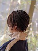 ツヤ×束感ショートボブ