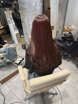 エッセ 大阪梅田茶屋町店(esse) チェリーレッド