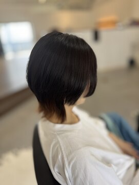 エフフォーユアヘアー(F for your hair) ウルフカット　ツートンカラー