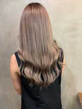 ルフレ 新宿歌舞伎町店(Reflet) エクステ/プルエクステ/ハイトーン