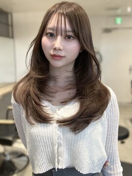 ノク 渋谷(nok) 韓国レイヤーカット シースルーバング ミルクティーベージュ