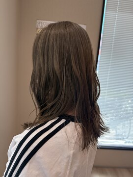 アヴァンス ジェイアール和歌山店(AVANCE.) フォギーベージュ