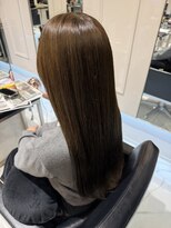 サンカリ イオンモール新居浜店(SANKARI)&nbsp;深みオリーブベージュ×ナチュラルトーン