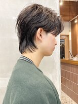 エリマバイフィフス 調布(elima by fifth)&nbsp;調布フェザーショートシャドウパーマセンターパートウルフゆるめ