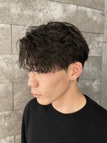 ニアウ 伊勢崎連取店(Niau)&nbsp;MEN’S HAIR/波巻きツイストスパイラル/リバースセンターパート