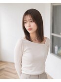 ナチュラルストレートミディ×シースルーバング×艶ブラウン