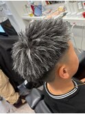 刈り上げセンターパート/波巻きツイストスパイラル/大阪