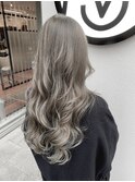 シルキーグレージュ