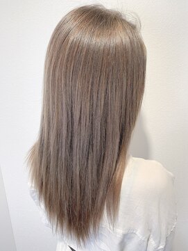 リー 京橋(Lee) ベージュアッシュカラー　山下志穂