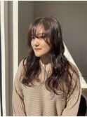 グレーロングヘア