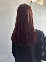 フクタ フロムヘアー(HUKUTA from hair) ストレートロング　ワインレッドカラー
