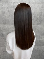 イシン(ISIN)&nbsp;黒髪/縮毛矯正/髪質改善/ヘルシーロング[保土ヶ谷]