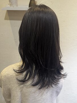 髪質改善ヘアエステサロン スロウ(SLOW by opsia) ミディアムレイヤーにシークレットハイライト
