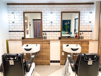 ブルートバーバーショップ(BLUET Barber Shop)の写真/【三原/宮浦】少人数サロンの《BLUET》へようこそ。男を磨き日々の疲れを癒す上質なケアメニューもご用意。