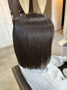 アイボリードット(ivory.) グレージュカラー