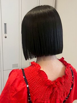 アリー 新百合ヶ丘店(ally) ぷつっとボブ