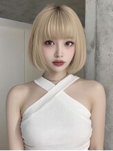 ユーフォリア 渋谷グランデ(Euphoria SHIBUYA GRANDE) 渋谷 ボブ  ブロンド  顔周りレイヤー 小顔カット AKARI