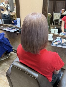 モアムー(Moremuu) ホワイトピンクベージュ