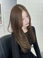 ココ 本八幡(KOKO)&nbsp;M黒髪小顔ヘアオリーブグレー艶髪クラゲヘアーココアベージュ