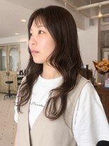 リリー(Rilie) レイヤーカット/ナチュラルブラウン/デザインカット/似合わせ