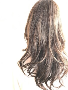 ヘアーアンドメイク シェリ(Hair&Make Cherie) 軽やかロング