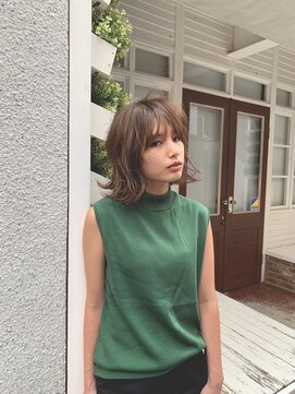 リラ バイ クオーレ(LIRA by CUORE) ふんわりボブ