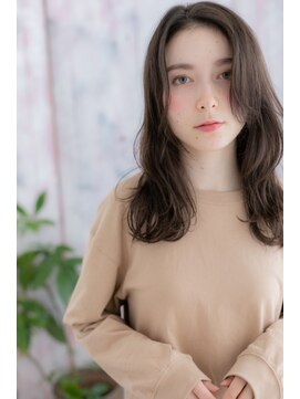 ミック 日暮里店(miq) センターパートでアンニュイモード＊無造作エアリーカール