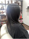 透明感あるモノトーンカラー
