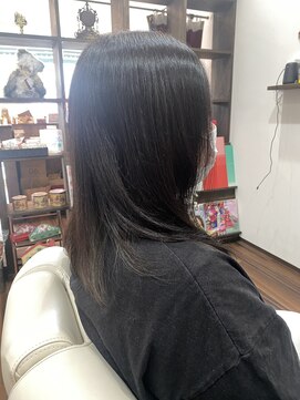 メリー(MERRY) 透明感あるモノトーンカラー