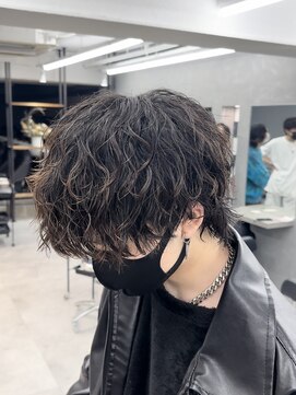 オーバルバイアピッシュ(OVARL by apish) 縦落ちツイストスパイラルパーマメンズパーマ波巻き