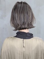 ソース 茨木(SOURCE)&nbsp;外はねハイライトボブ