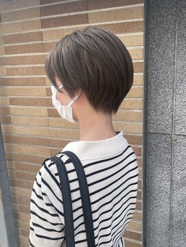 レクタ(recta) ショートヘア ダブルカラー ベージュカラー