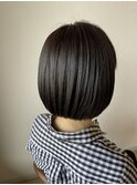 ショートボブ