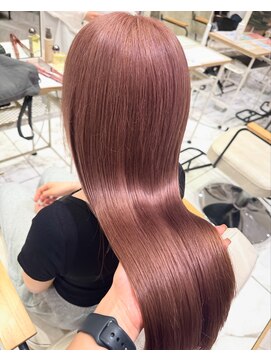 ゼスト フィーノ(ZEST fino) 【ナツミ】どの季節でも可愛さ抜群！ピンクベージュ