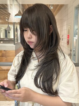 メロウマン(mellowman) グレージュカラー/レイヤーカット