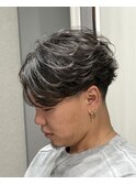 色気フェザーパーマ×センターパート