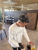 ビスポーク(BESPOKE)&nbsp;ホワイトメッシュ×極道パーマ