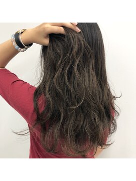 アライブ キチジョウジ(ALIVE Kichijoji) 【ALIVE吉祥寺】ナチュラルロンググレージュハイライトカラー