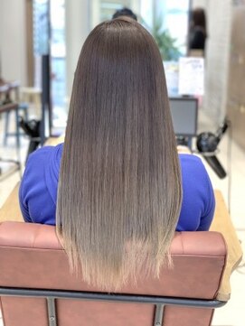 クアトログランシュ ひたちなか店(QUATRO×GranCieux) 魅惑のストレートサイエンスアクア