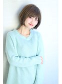 ローライトアッシュブラウン大人かわいい小顔ワンサイドショート
