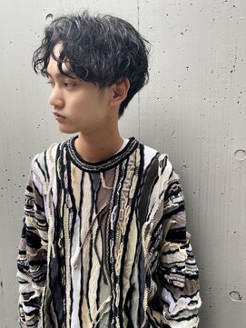 ガレージ バイ グリーン 原宿 表参道(Garage by green) 【loki】メンズ×パーマ