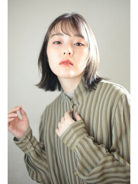 アンド(AND) 外ハネボブ　シースルーバング　地毛風カラー