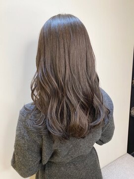 ジーナ 船橋(Zina) オトナ女子ツヤ髪アッシュカラーふんわりミディシースルーバング